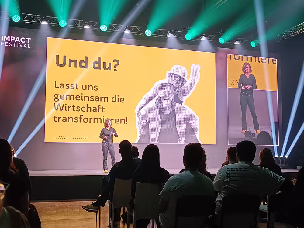 Mit WEtell Tarifen die Wirtschaft transformieren -Gründerin Alma Spribille auf dem Impact Festival 2024